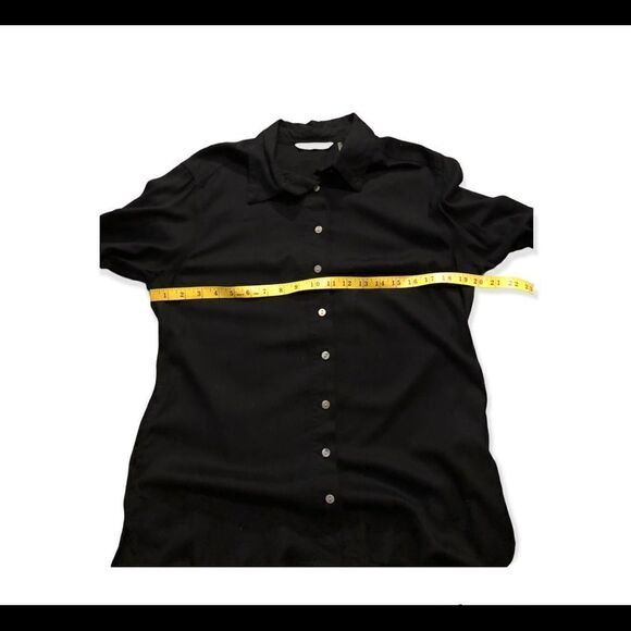 Black basic button up career wear Soft Surroundings black button down hi low shi - Picture 8 of 9